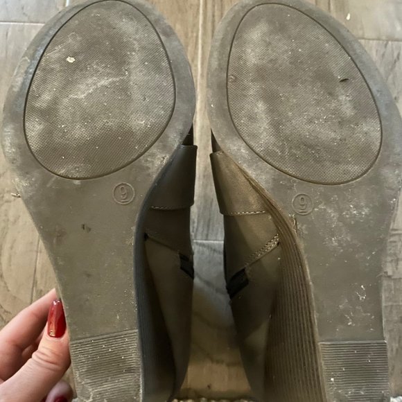 Ladies Wedge booties Size 9M - Picture 5 of 5